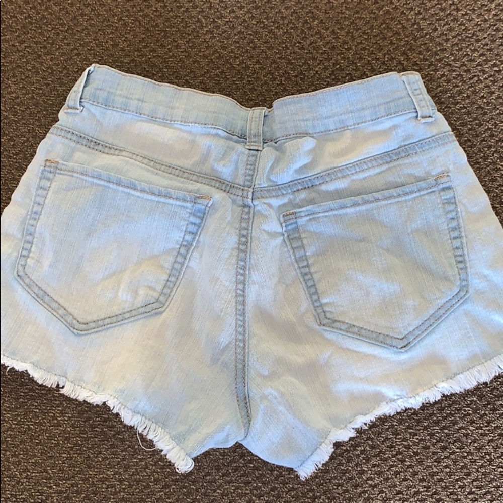 Mudd Jean shorts - Picture 2 of 2